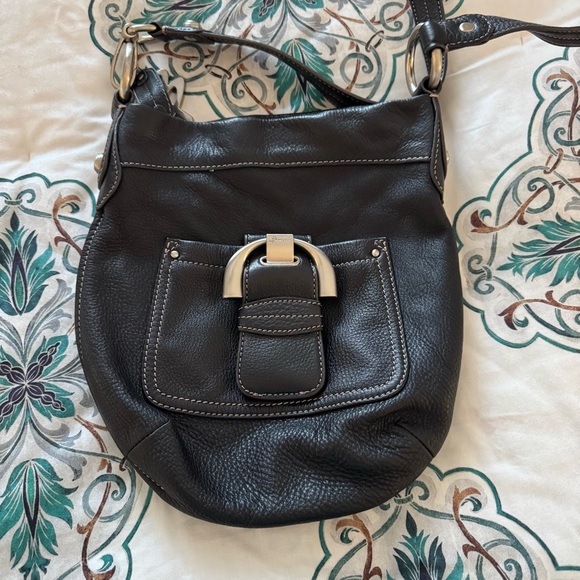 B. Makowsky Leather Crossbody - Picture 11 of 11